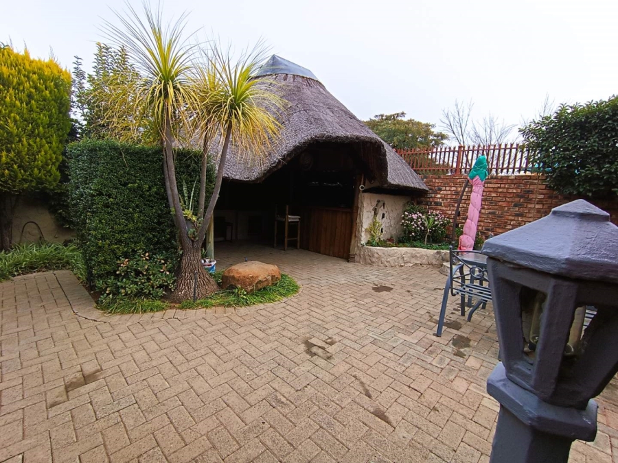 3 Bedroom Property for Sale in Uitsig Free State